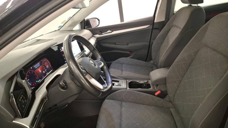 Mandataire Automobile occasion, recherche de Volkswagen Golf-tdi-scr-150-dsg7-life - E-Motors