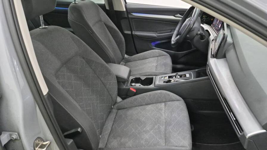 Mandataire Automobile occasion, recherche de Volkswagen Golf-sw-1-5-etsi-opf-130-dsg7-life-plus-cam-ra-de-recul - E-Motors