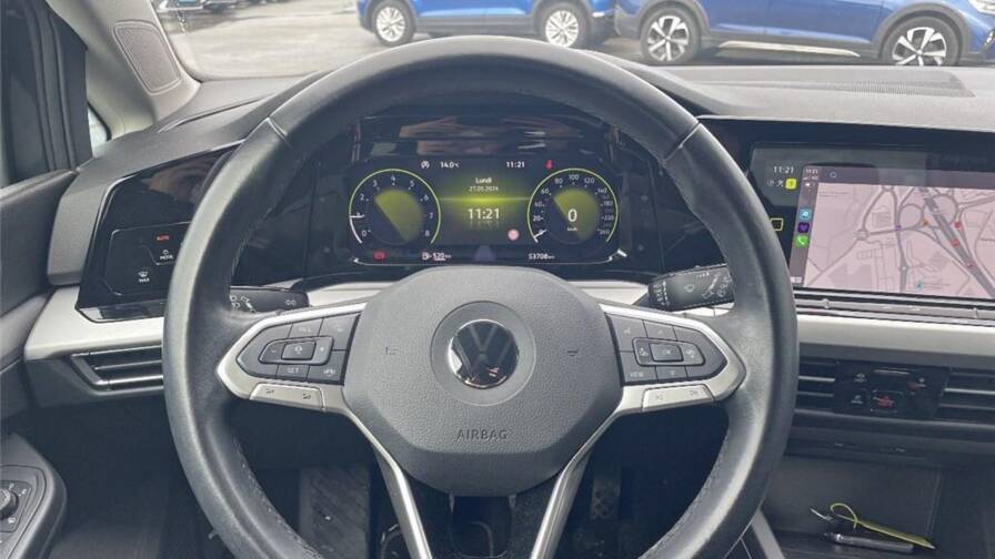 Mandataire Automobile occasion, recherche de Volkswagen Golf-viii-1-0-tsi-opf-110-bvm6-life-1st - E-Motors