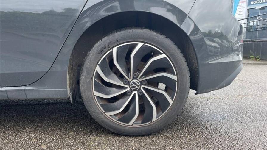 Mandataire Automobile occasion, recherche de Volkswagen Golf-viii-1-0-tsi-opf-110-bvm6-life-1st - E-Motors