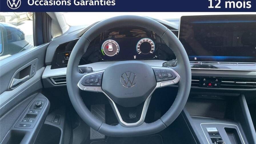 Mandataire Automobile occasion, recherche de Volkswagen Golf-viii-1-5-ehybrid-204-dsg6-vw-edition - E-Motors