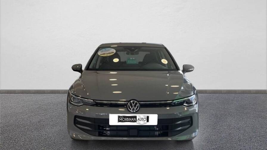 Mandataire Automobile neuf, recherche de Volkswagen Golf-viii-1-5-ehybrid-204-dsg6-vw-edition - E-Motors