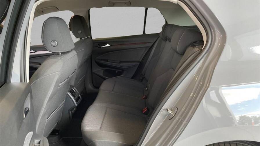 Mandataire Automobile neuf, recherche de Volkswagen Golf-viii-1-5-ehybrid-204-dsg6-vw-edition - E-Motors