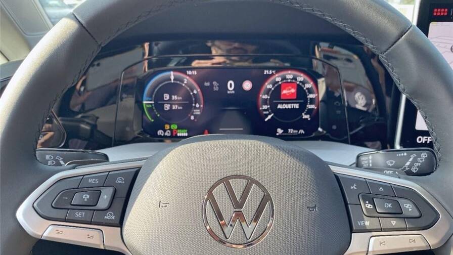 Mandataire Automobile occasion, recherche de Volkswagen Golf-viii-1-5-ehybrid-204-dsg6-vw-edition - E-Motors