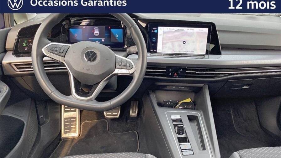 Mandataire Automobile occasion, recherche de Volkswagen Golf-viii-1-5-etsi-opf-130-dsg7-active - E-Motors