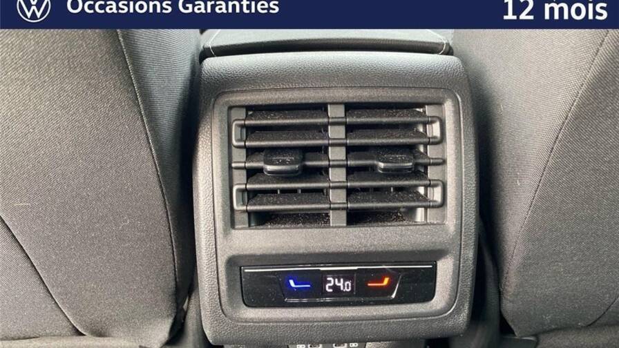 Mandataire Automobile occasion, recherche de Volkswagen Golf-viii-1-5-etsi-opf-130-dsg7-active - E-Motors