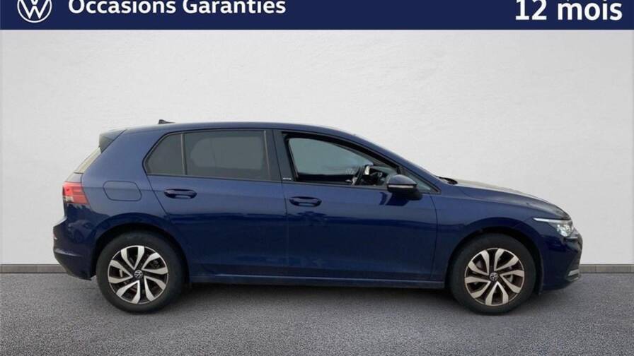 Mandataire Automobile occasion, recherche de Volkswagen Golf-viii-1-5-etsi-opf-130-dsg7-active - E-Motors