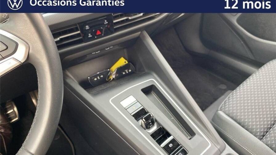 Mandataire Automobile occasion, recherche de Volkswagen Golf-viii-1-5-etsi-opf-130-dsg7-active - E-Motors