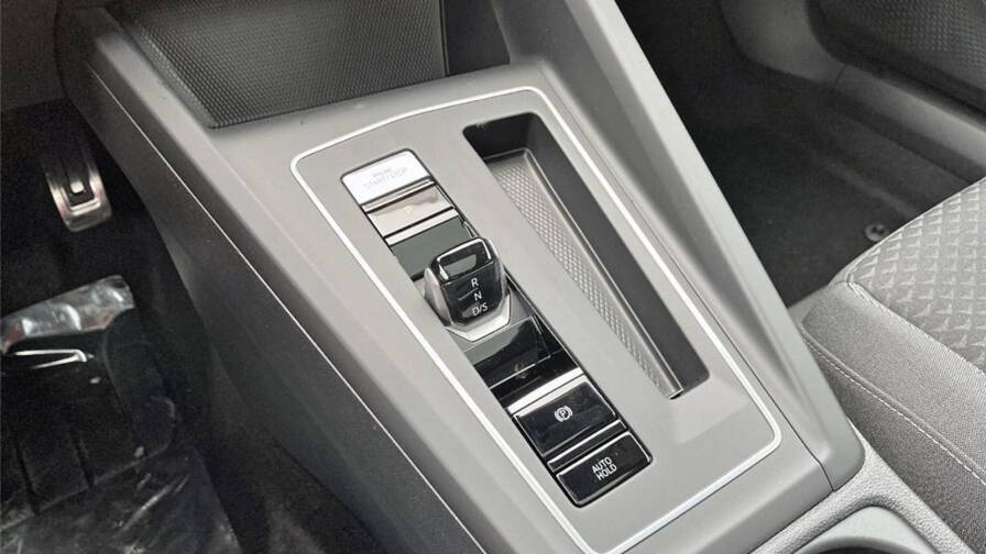 Mandataire Automobile occasion, recherche de Volkswagen Golf-viii-1-5-etsi-opf-130-dsg7-active - E-Motors