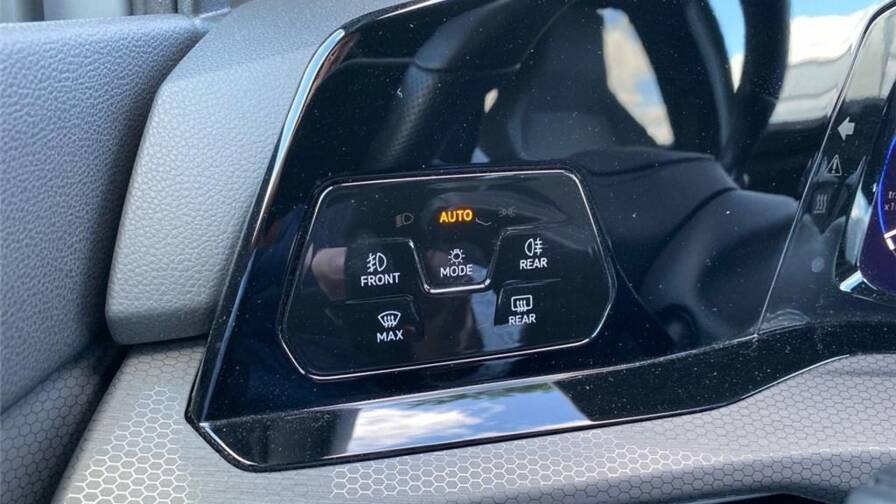 Mandataire Automobile occasion, recherche de Volkswagen Golf-viii-2-0-tdi-scr-200-dsg7-gtd - E-Motors