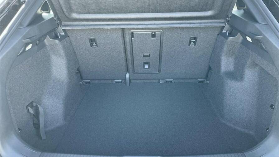 Mandataire Automobile occasion, recherche de Volkswagen Id-5-204-ch-pro-performance - E-Motors