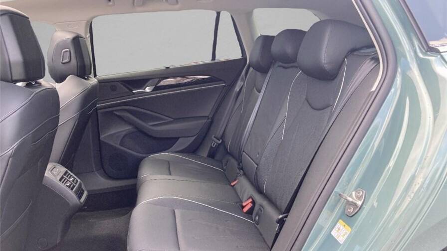 Mandataire Automobile occasion, recherche de Volkswagen Passat-1-5-ehybrid-272-dsg6-elegance - E-Motors