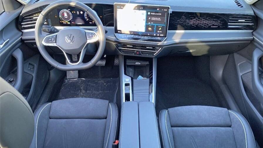 Mandataire Automobile neuf, recherche de Volkswagen Passat-ix-1-5-ehybrid-204-dsg6-elegance - E-Motors