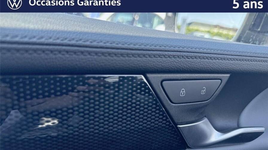 Mandataire Automobile occasion, recherche de Volkswagen Passat-ix-1-5-etsi-opf-150-dsg7-life-plus - E-Motors