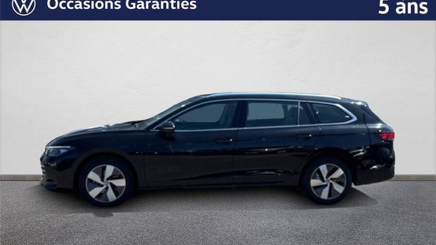 Mandataire Automobile occasion, recherche de Volkswagen Passat-ix-1-5-etsi-opf-150-dsg7-life-plus - E-Motors