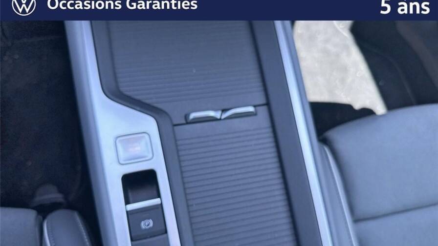 Mandataire Automobile occasion, recherche de Volkswagen Passat-ix-1-5-etsi-opf-150-dsg7-life-plus - E-Motors