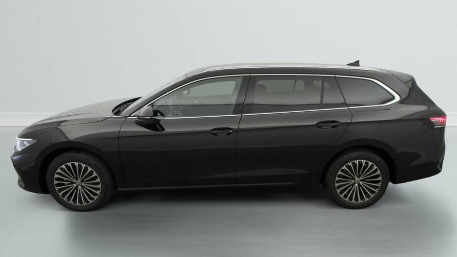 Mandataire Automobile neuf, recherche de Volkswagen Passat-1-5-etsi-opf-150-dsg7-elegance - E-Motors