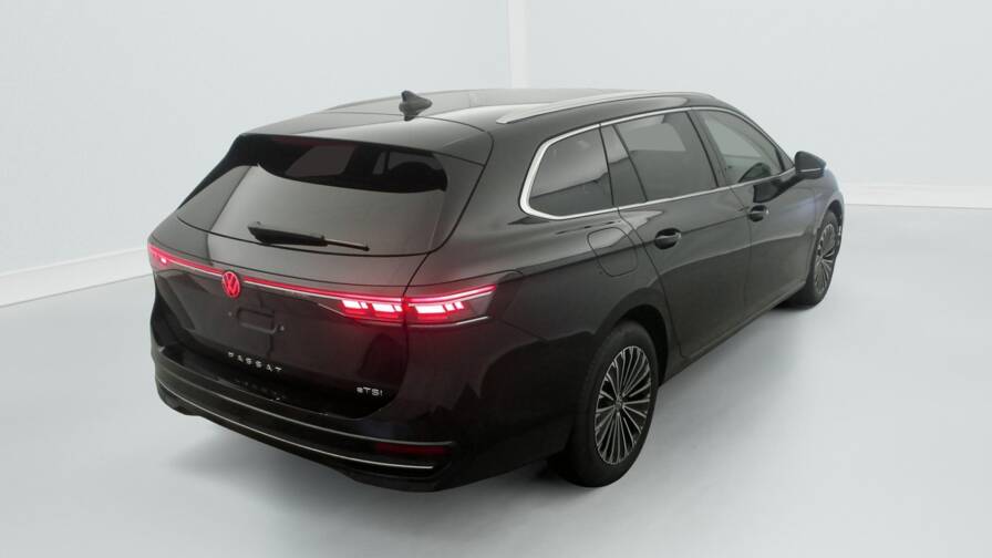 Mandataire Automobile neuf, recherche de Volkswagen Passat-1-5-etsi-opf-150-dsg7-elegance - E-Motors