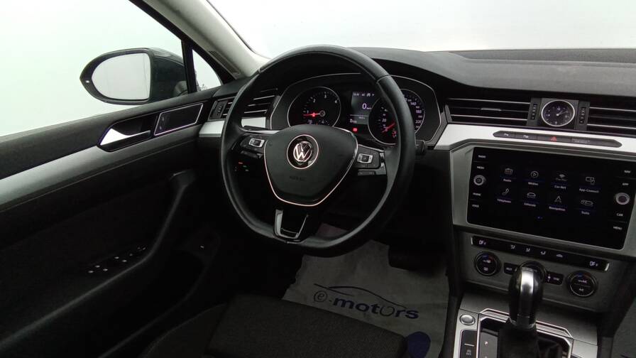 Mandataire Automobile occasion, recherche de Volkswagen Passat-2-0-tdi-150-dsg7-confortline-plus-gps-plus-cam-ra - E-Motors