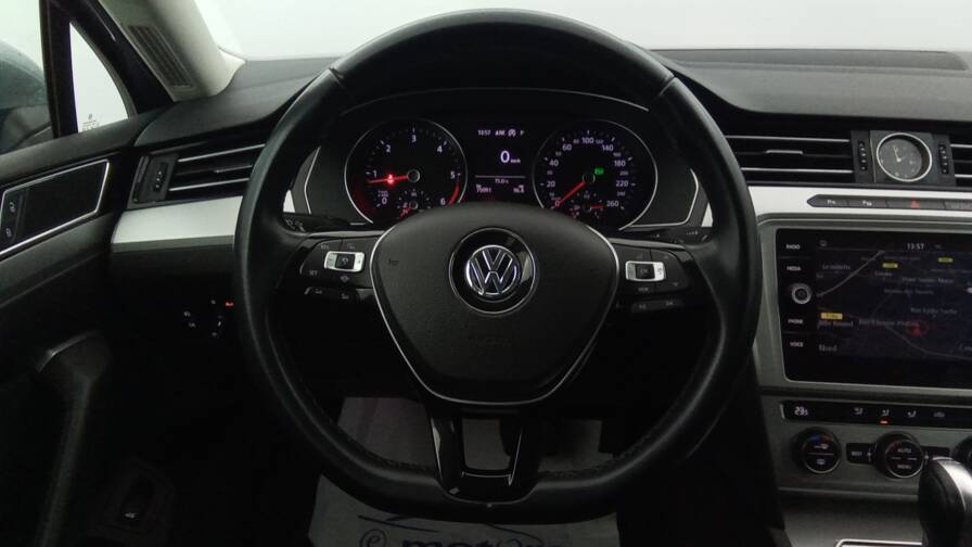 Mandataire Automobile occasion, recherche de Volkswagen Passat-2-0-tdi-150-dsg7-confortline-plus-gps-plus-cam-ra - E-Motors