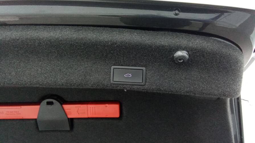 Mandataire Automobile occasion, recherche de Volkswagen Passat-2-0-tdi-evo-scr-150-dsg7-elegance-plus-cuir - E-Motors