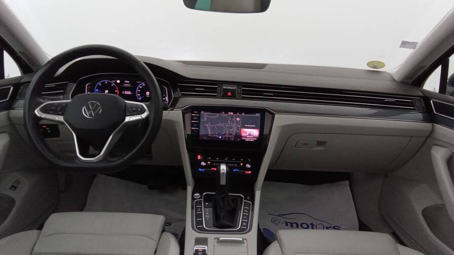 Mandataire Automobile occasion, recherche de Volkswagen Passat-2-0-tdi-evo-scr-150-dsg7-elegance-plus-cuir - E-Motors