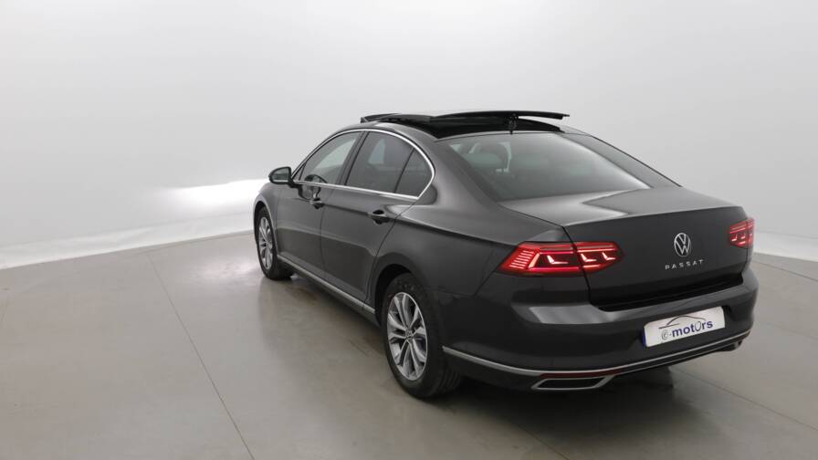 Mandataire Automobile occasion, recherche de Volkswagen Passat-2-0-tdi-evo-scr-150-dsg7-elegance-plus-cuir - E-Motors