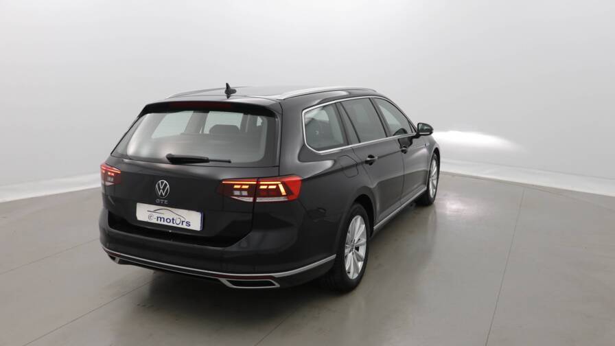 Mandataire Automobile occasion, recherche de Volkswagen Passat-sw-1-4-tsi-hybride-recharge-dsg6-gte - E-Motors