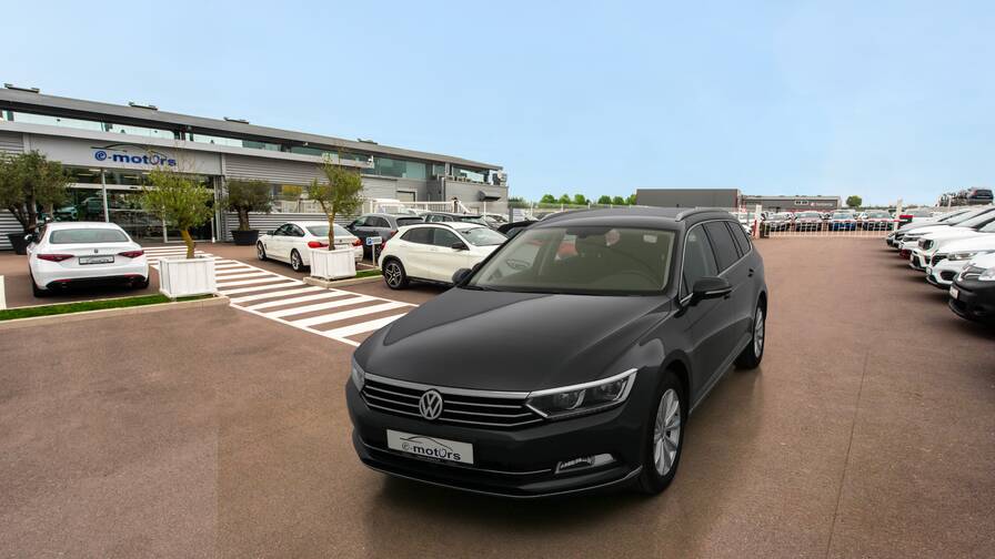 Avis-mandataire-auto-Emotors-Volkswagen-Passat-sw-Volkswagen-passat-carat-2-0-tdi-190-bvm6.