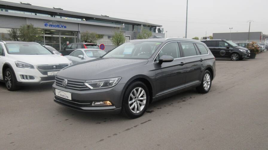Avis-mandataire-auto-Emotors-Volkswagen-Passat-sw-Confortline-tdi-120-plus-gps.