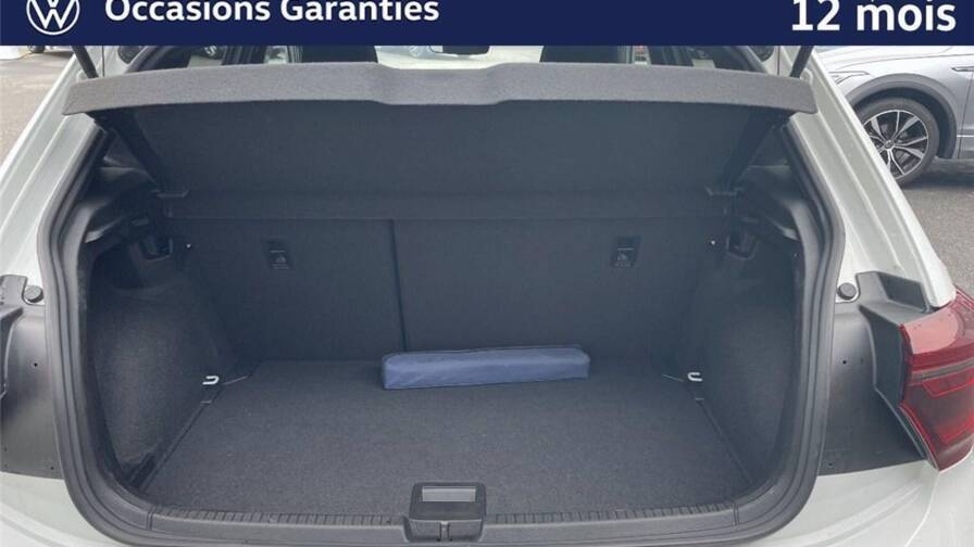 Mandataire Automobile occasion, recherche de Volkswagen Polo-vi-1-0-tsi-116-s-s-dsg7-r-line - E-Motors