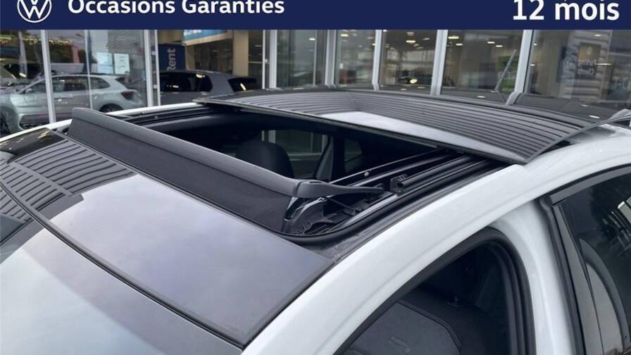 Mandataire Automobile occasion, recherche de Volkswagen Polo-vi-1-0-tsi-116-s-s-dsg7-r-line - E-Motors
