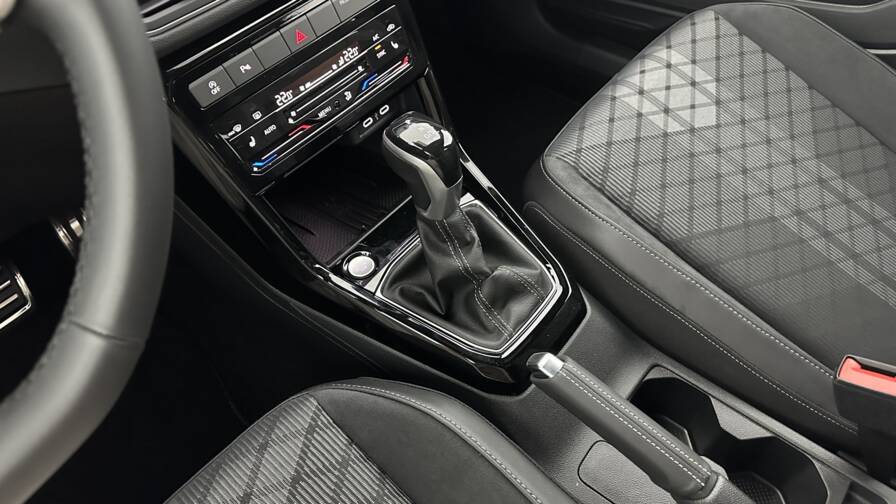 Mandataire Automobile neuf, recherche de Volkswagen T-cross-1-0-tsi-116ch-r-line-dsg7 - E-Motors