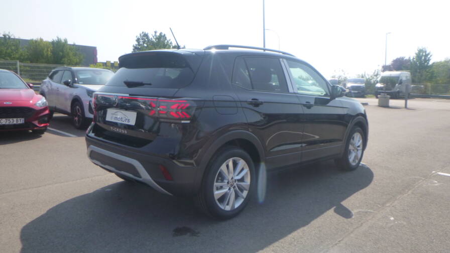Mandataire Automobile neuf, recherche de Volkswagen T-cross-1-0-tsi-116-start-stop-dsg7-life - E-Motors