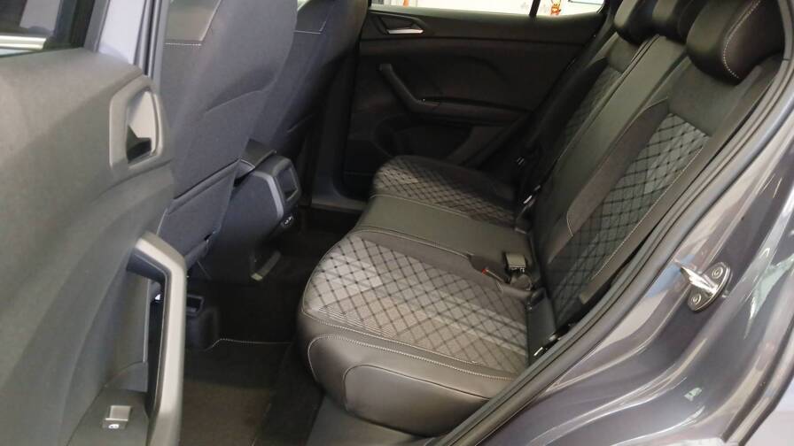 Mandataire Automobile occasion, recherche de Volkswagen T-cross-1-0-tsi-116-start-stop-dsg7-r-line - E-Motors