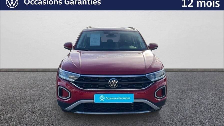 Mandataire Automobile occasion, recherche de Volkswagen T-roc-1-0-tsi-110-start-stop-bvm6-life - E-Motors