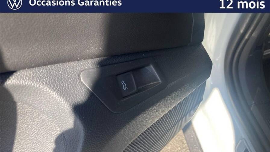 Mandataire Automobile occasion, recherche de Volkswagen T-roc-1-5-tsi-evo2-150-start-stop-dsg7-r-line - E-Motors