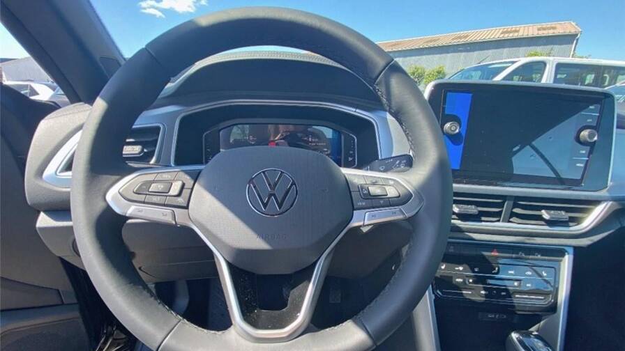 Mandataire Automobile occasion, recherche de Volkswagen T-roc-1-5-tsi-evo2-150-start-stop-dsg7-style - E-Motors