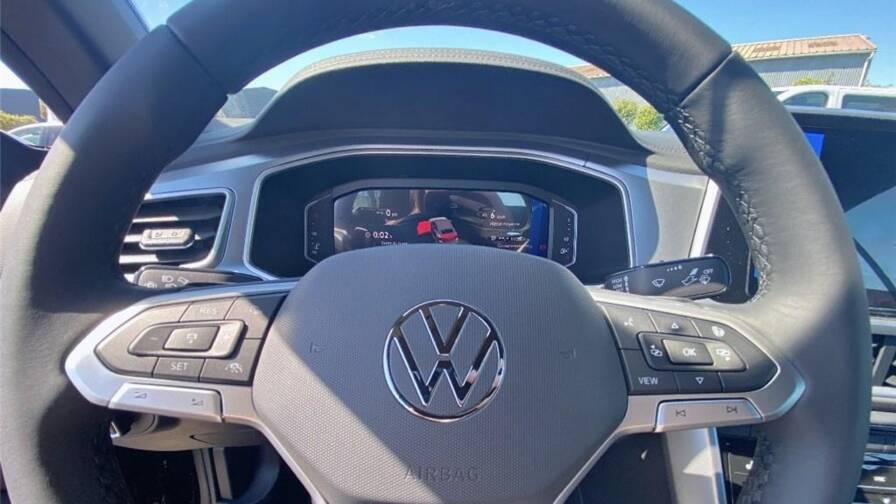 Mandataire Automobile occasion, recherche de Volkswagen T-roc-1-5-tsi-evo2-150-start-stop-dsg7-style - E-Motors