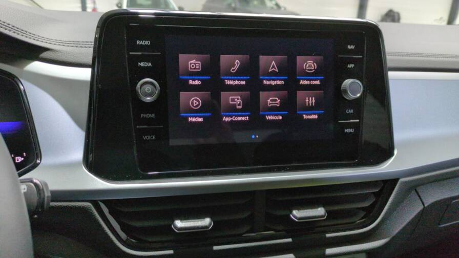 Mandataire Automobile neuf, recherche de Volkswagen T-roc-2-0-tdi-150-start-stop-dsg7-life-plus-plus-jantes-17-plus-sieges-chauffants - E-Motors