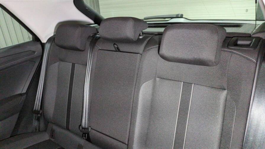 Mandataire Automobile neuf, recherche de Volkswagen T-roc-2-0-tdi-150-start-stop-dsg7-life-plus-plus-jantes-17-plus-sieges-chauffants - E-Motors