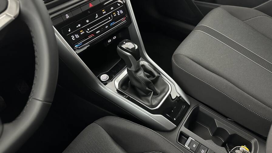 Mandataire Automobile neuf, recherche de Volkswagen T-roc-2-0-tdi-150ch-edition-dsg7 - E-Motors