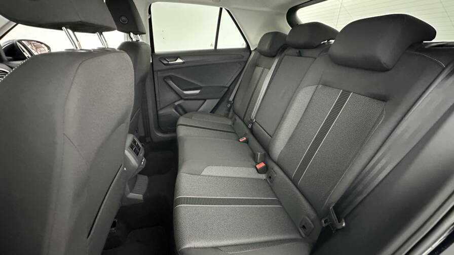 Mandataire Automobile neuf, recherche de Volkswagen T-roc-2-0-tdi-150ch-edition-dsg7 - E-Motors