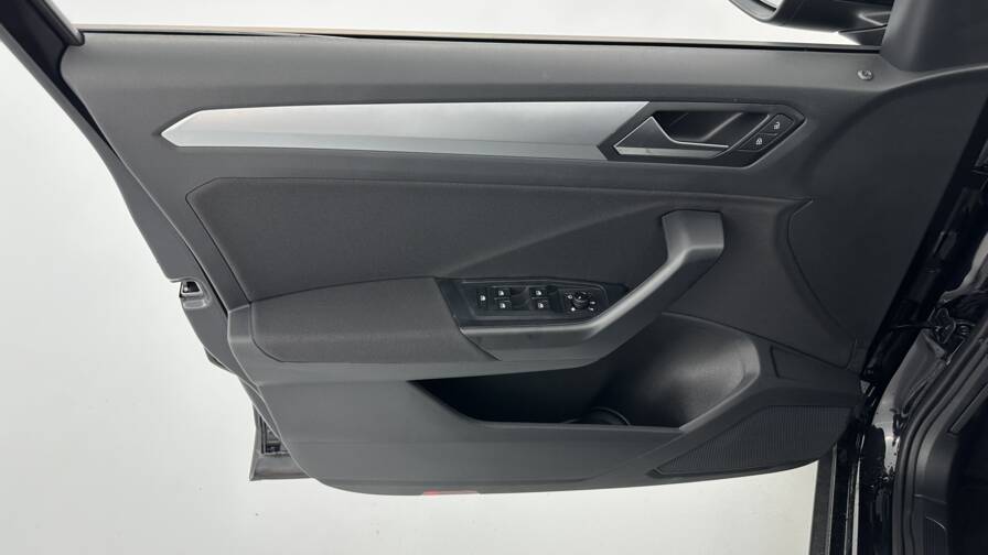 Mandataire Automobile neuf, recherche de Volkswagen T-roc-2-0-tdi-150ch-edition-dsg7 - E-Motors