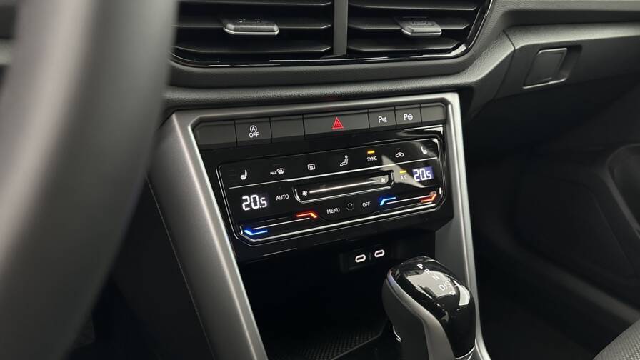 Mandataire Automobile neuf, recherche de Volkswagen T-roc-2-0-tdi-150ch-edition-dsg7 - E-Motors