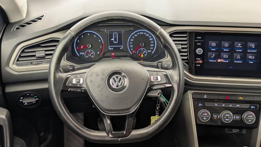 Mandataire Automobile occasion, recherche de Volkswagen T-roc-1-0-tsi-115-start-stop-bvm6-lounge-business - E-Motors