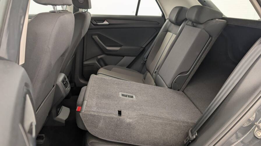 Mandataire Automobile occasion, recherche de Volkswagen T-roc-1-0-tsi-115-start-stop-bvm6-lounge-business - E-Motors