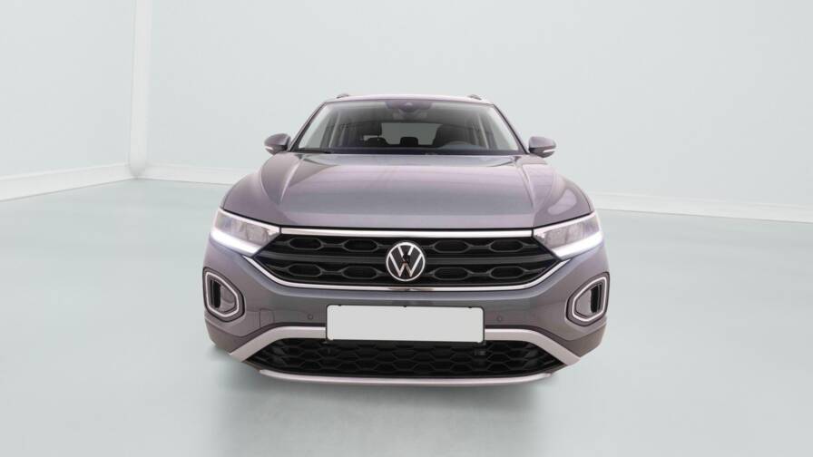 Mandataire Automobile neuf, recherche de Volkswagen T-roc-1-5-tsi-150-dsg-life - E-Motors