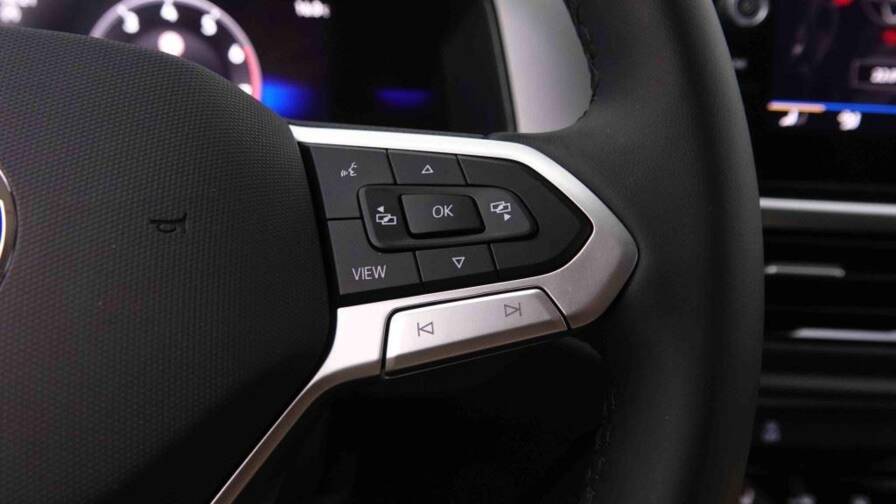 Mandataire Automobile neuf, recherche de Volkswagen T-roc-1-5-tsi-150-dsg-life - E-Motors