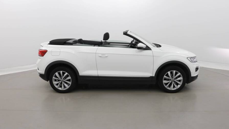 Mandataire Automobile occasion, recherche de Volkswagen T-roc-cabriolet-1-0-tsi-110-start-stop-bvm6-style - E-Motors